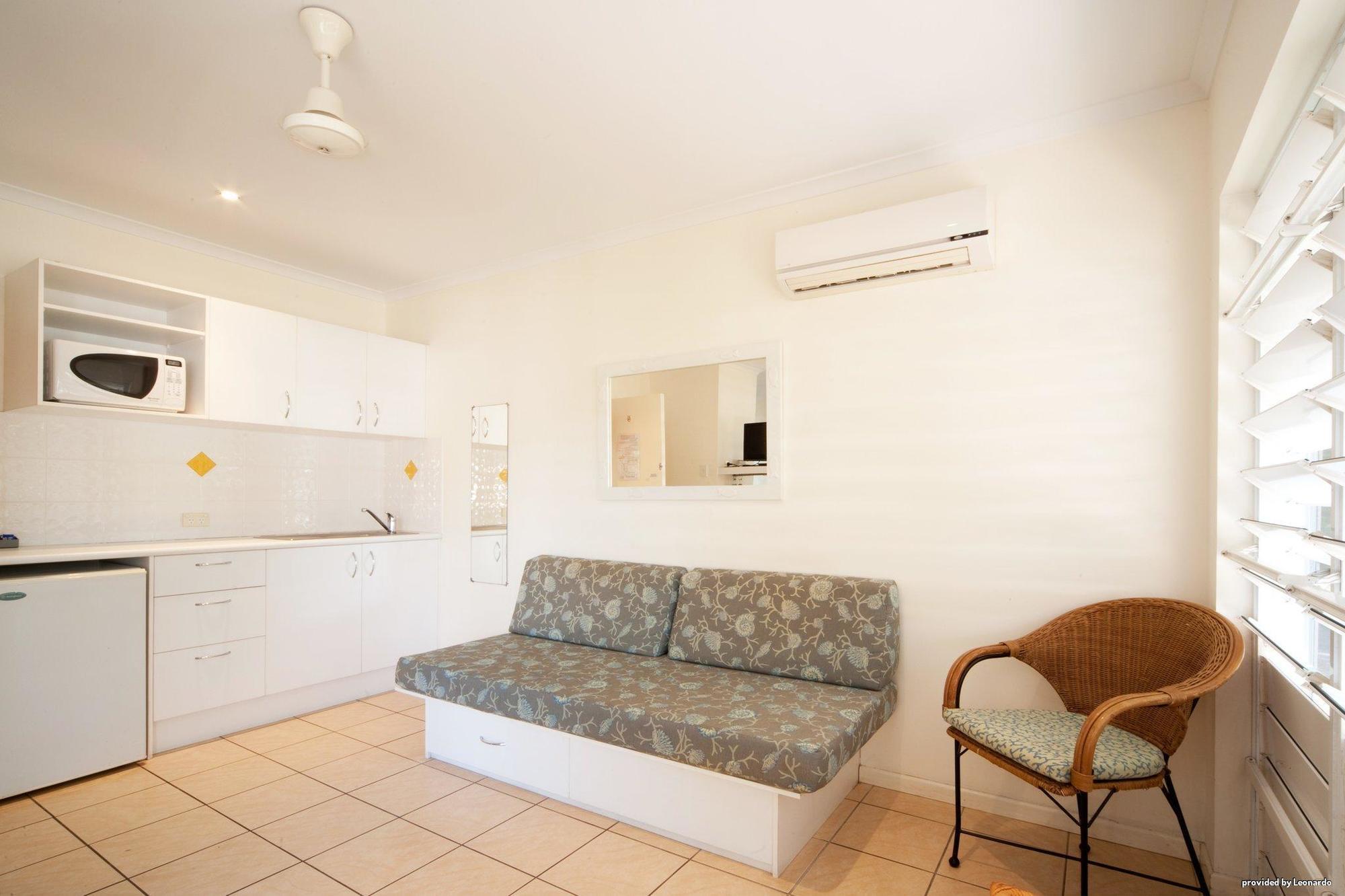 Mango House Resort Airlie Beach Exterior photo
