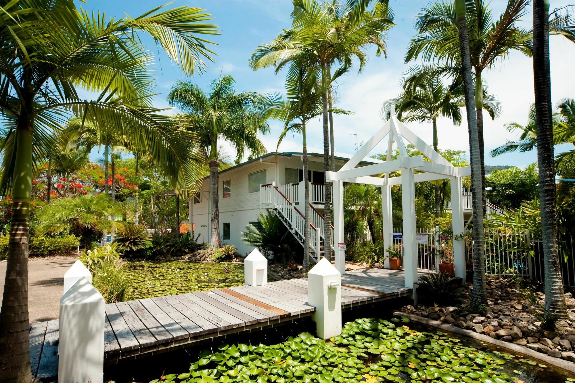 Mango House Resort Airlie Beach Exterior photo